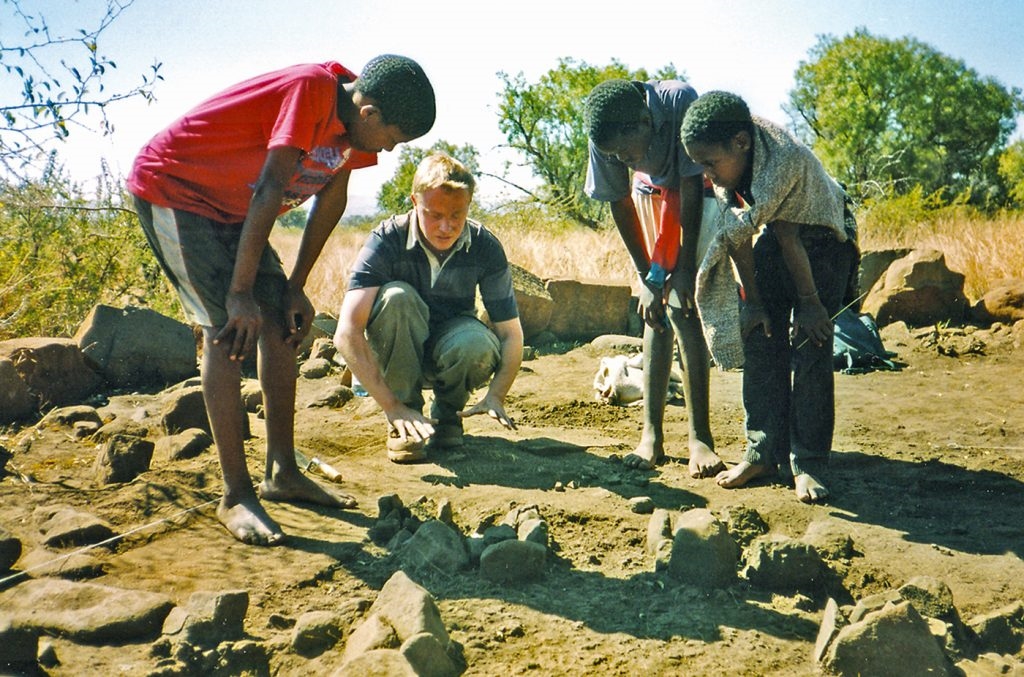 Comparative Validity Assessment of MHC-SF in Setswana-South Africa and Indonesia: Insights for Global Mental Health Measurement