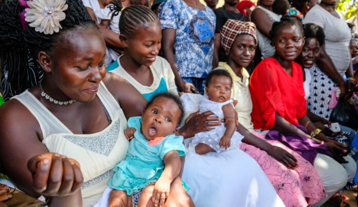 Navigating Health Challenges: How Zimbabwean Migrant Women in Giyani Use Traditional Medicine and Spiritual Practices to Overcome Public Health Barriers