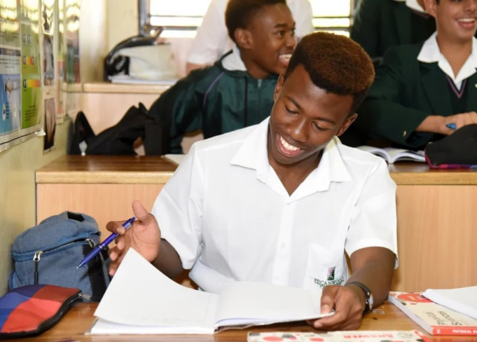 Enhancing Mathematics Education: The Impact of Guided Discovery Learning on Academic Performance