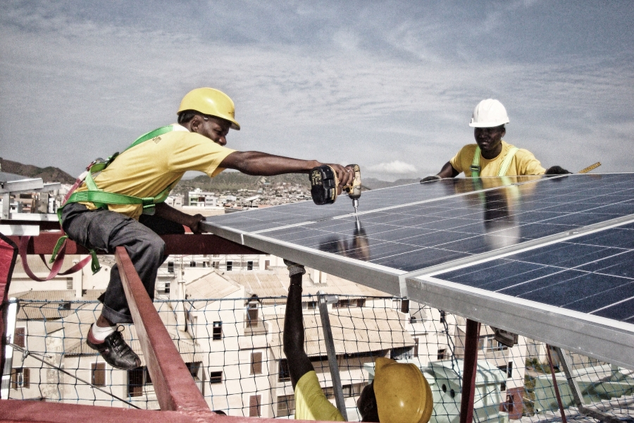 Techno-Economic Optimization of Solar-Powered Green Hydrogen Production in Rural South Africa